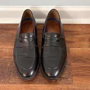 Bostonian Black Leather Penny Loafers